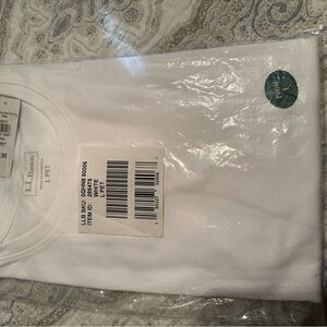 Well made classic white tee